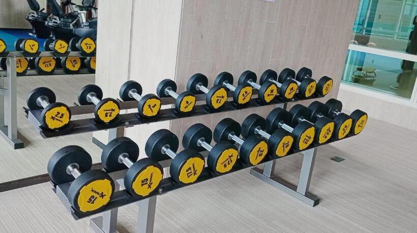 超赞海景高级公寓 浪漫香薰浴缸泡澡 Nexflix Youtube Wifi 喜欢浪漫宁静的您怎可错过