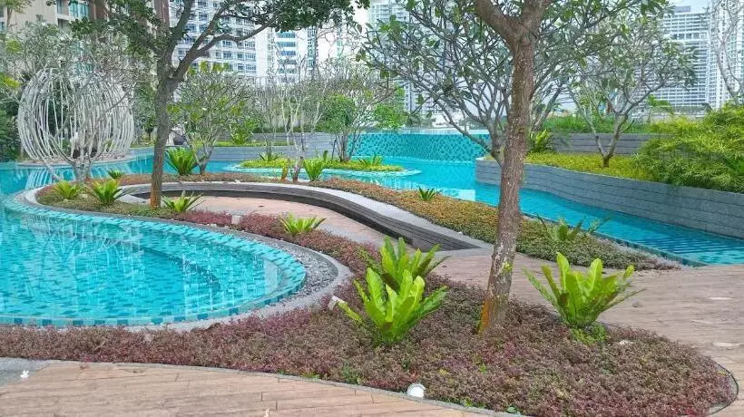 超赞海景高级公寓 浪漫香薰浴缸泡澡 Nexflix Youtube Wifi 喜欢浪漫宁静的您怎可错过