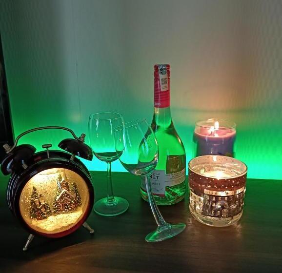 超赞海景高级公寓 浪漫香薰浴缸泡澡 Nexflix Youtube Wifi 喜欢浪漫宁静的您怎可错过