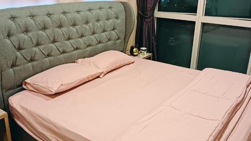 超赞海景高级公寓 浪漫香薰浴缸泡澡 Nexflix Youtube Wifi 喜欢浪漫宁静的您怎可错过