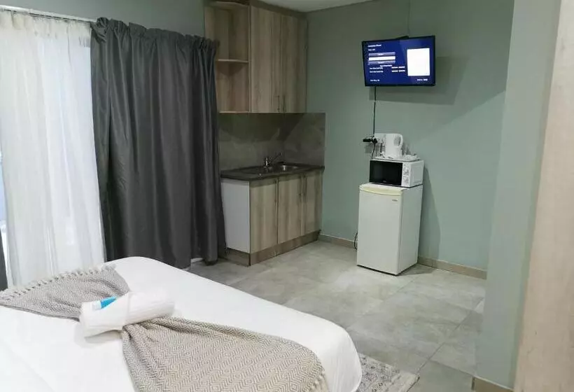 18 On Kuruman B&b