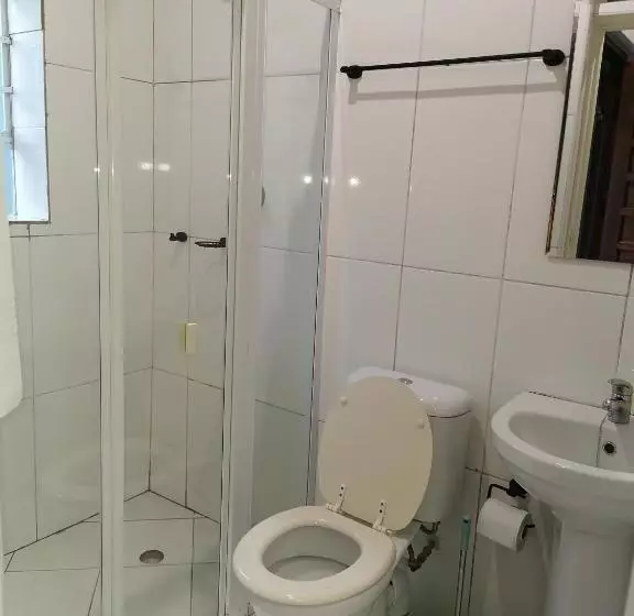 18 On Kuruman B&b