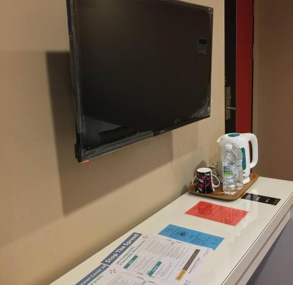 הוסטל M Boutique Inn