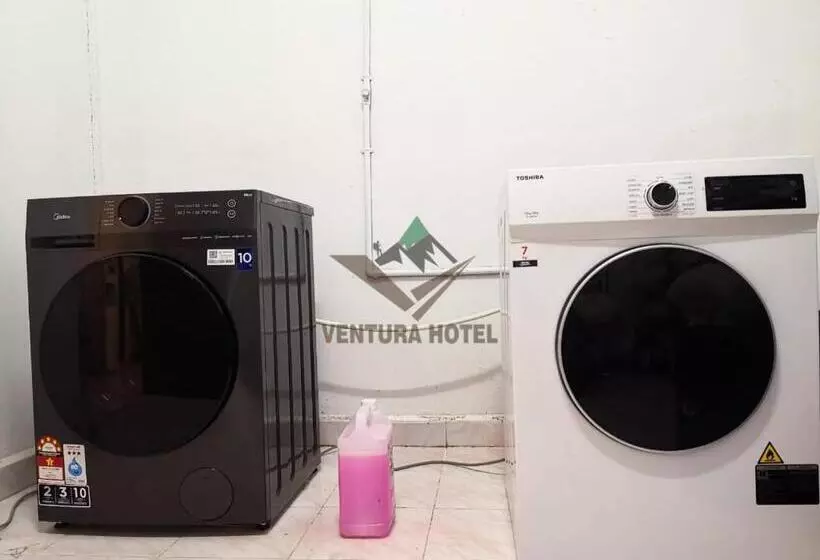 ユースホステル Ventura Hotel And Tours