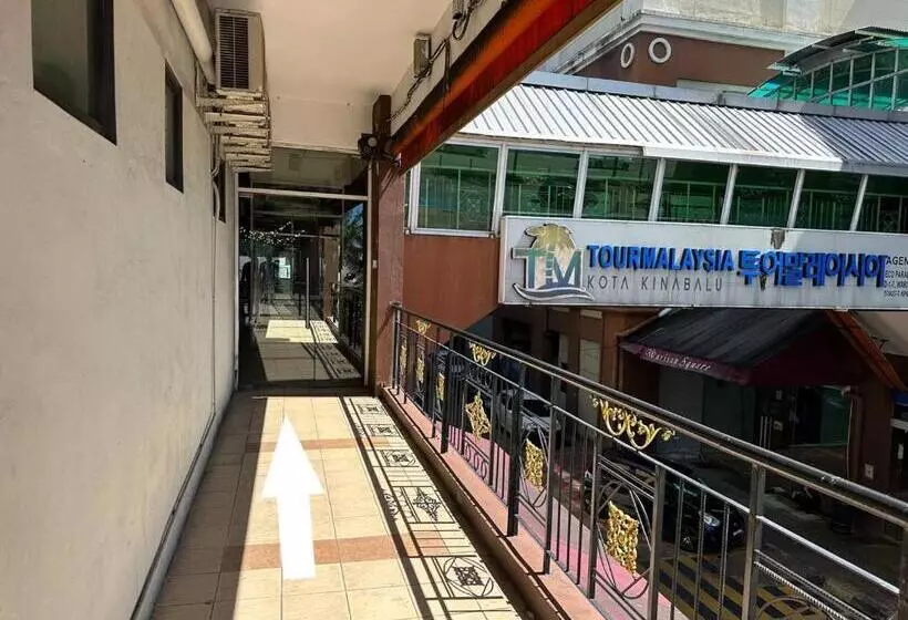 Retkeilymaja Warisan Homestay 18pax Kota Kinabalu
