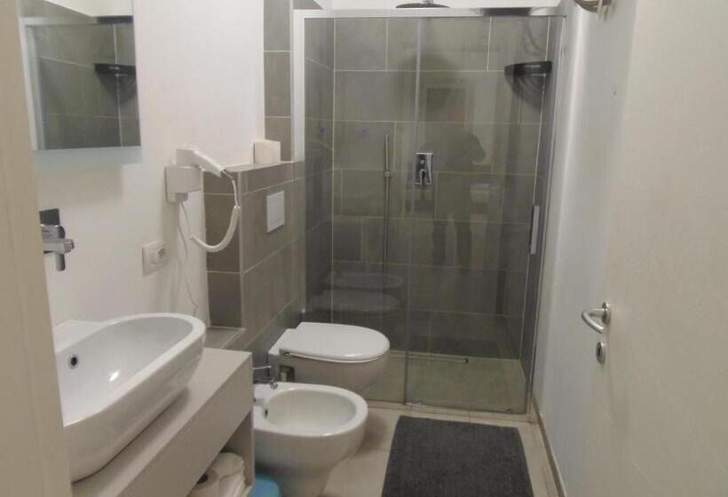 تختخواب و صبحانه Apartaments Claudia Augusta