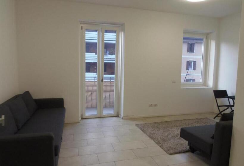 تختخواب و صبحانه Apartaments Claudia Augusta