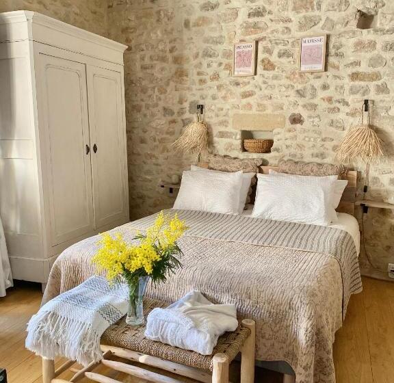 住宿加早餐  La Dame Jeanne