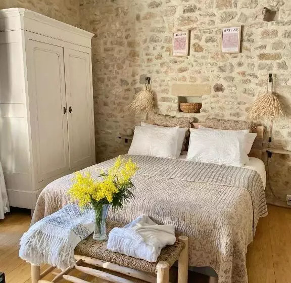 Aamiaismajoitus (B&B) La Dame Jeanne