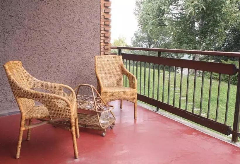 ベッドアンドブレックファースト Villa Inella