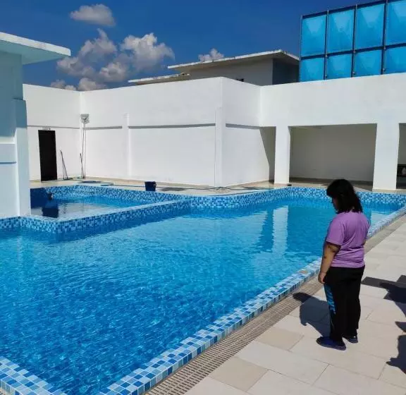 Hanan Studio Apartment With Pool, Wifi & Netflix