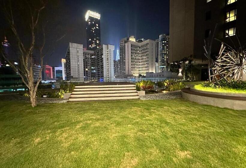 هتل Axon Residences Suites Kuala Lumpur