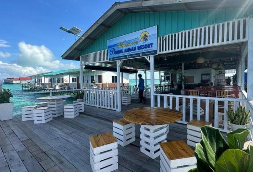 Отель Bihing Angan Water Chalet