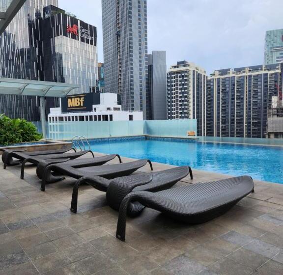 هتل Cormar Suites 163 Studio Walking Distance To Petronas Twin Tower Klcc