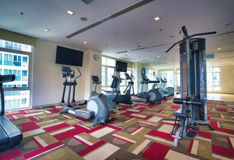 هتل Cormar Suites 163 Studio Walking Distance To Petronas Twin Tower Klcc