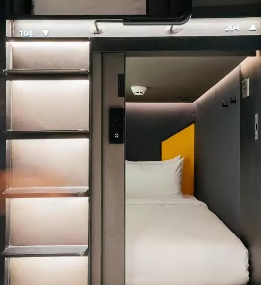 Kapselihotelli Capsule Transit Sleep Lounge Klia T1   Landside