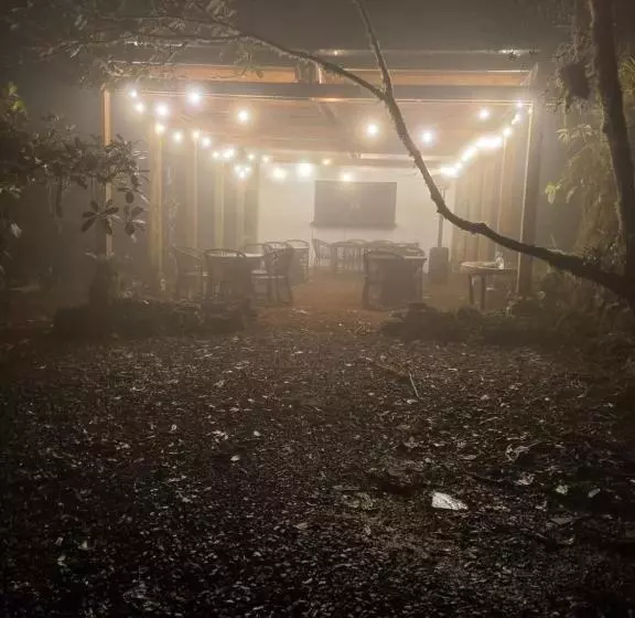 Kapselihotelli Refugio La Paz Ecoglamping