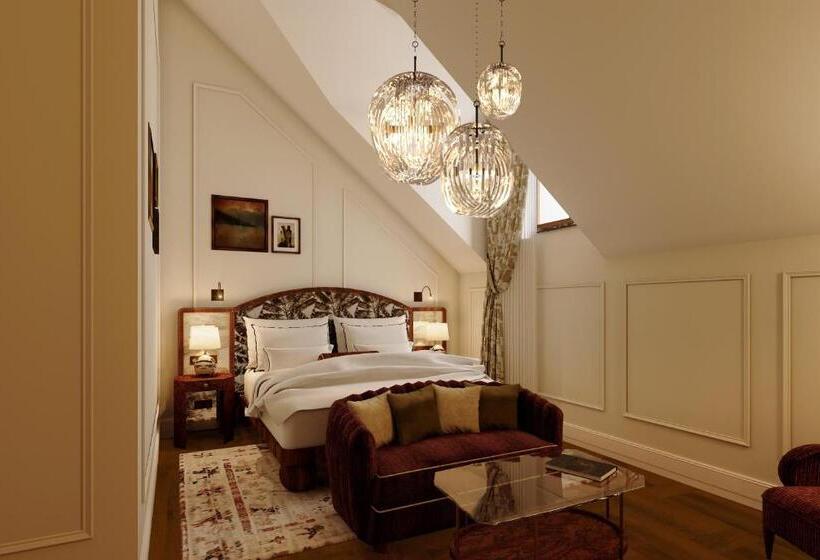 هتل Fleur De Ville