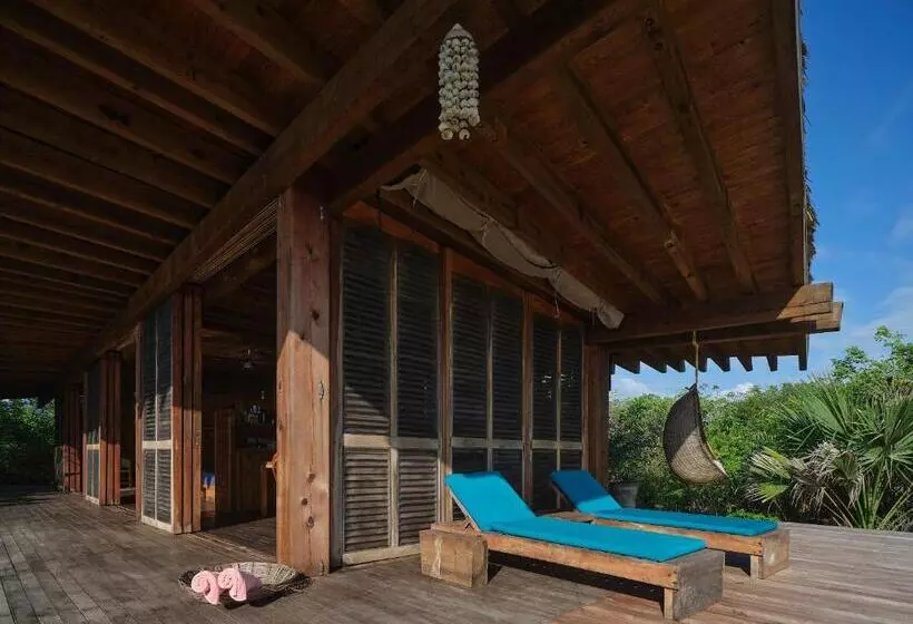 Hotelli Punta Pajaros