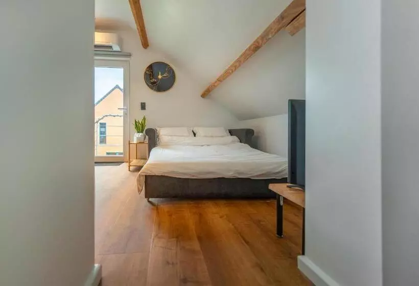 La Loge Bed & Breakfast