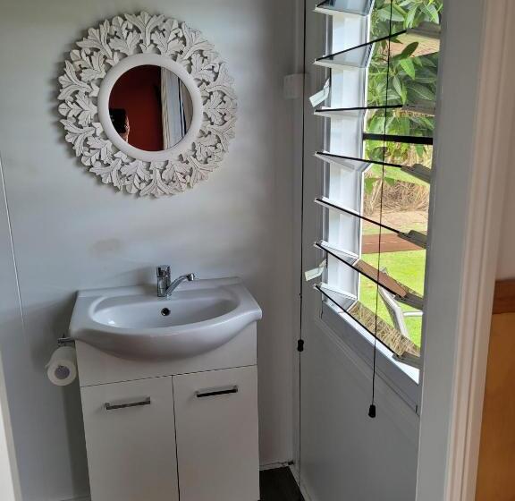 モーテル Carmila Caravan Park & Cabins