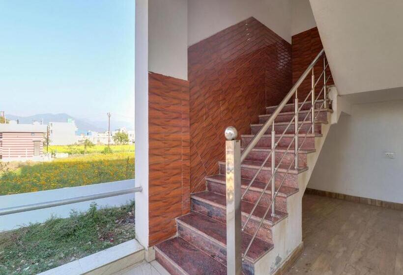 Oyo Hotel Kesariya Bhawan Home Stay