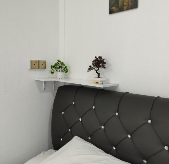 Pensão Inap Idaman 7 5 Pax 2 Queen Plus 1 Sofa Bed