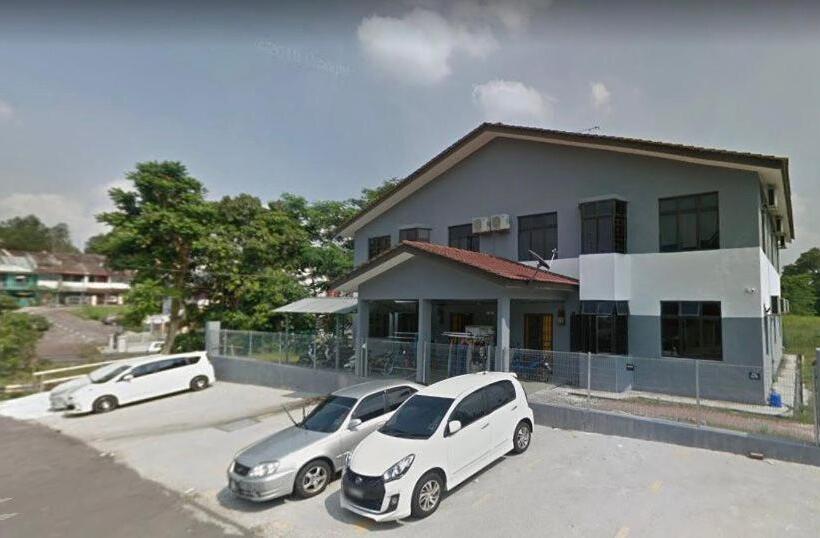 بنسيون Rahmah Sojourn Center