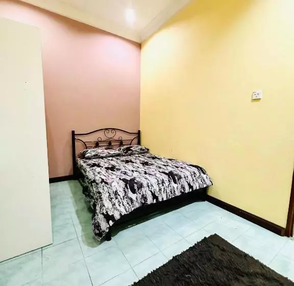 Majatalo Rp Guest House
