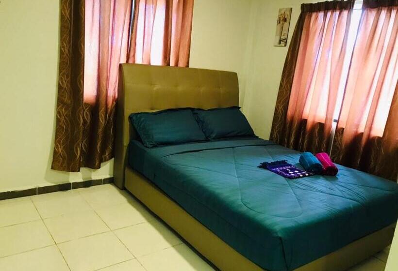 Pensão Rumah Tamu Tepi Pantai