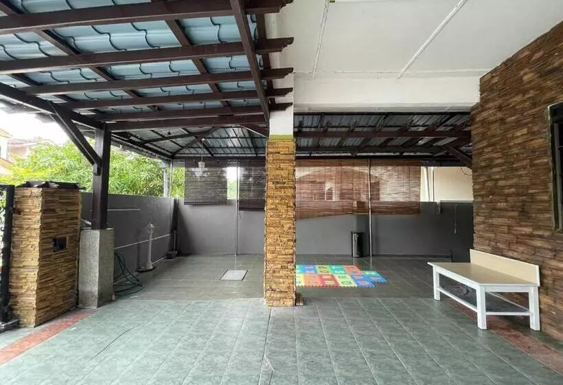 ペンション Venice Raudhah Guest House