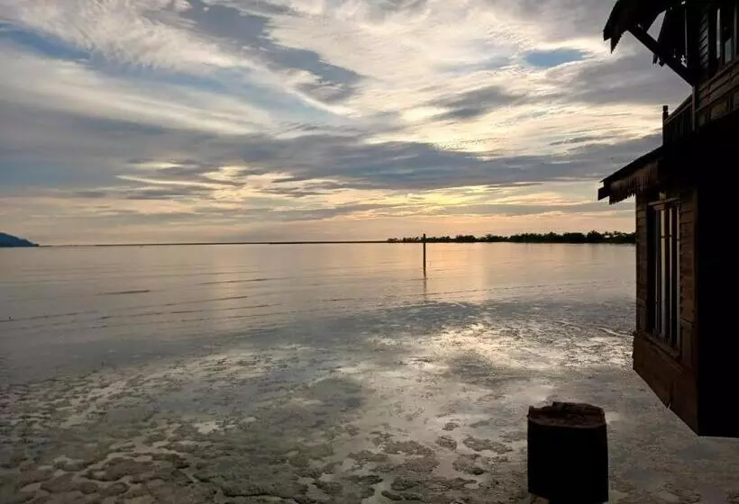 ペンション Villa Dalam Laut 538