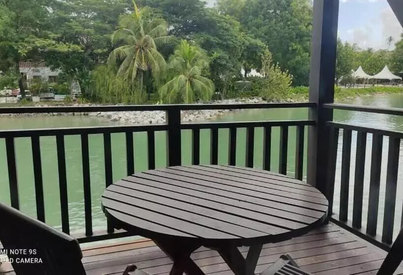 ペンション Villa Dalam Laut 538