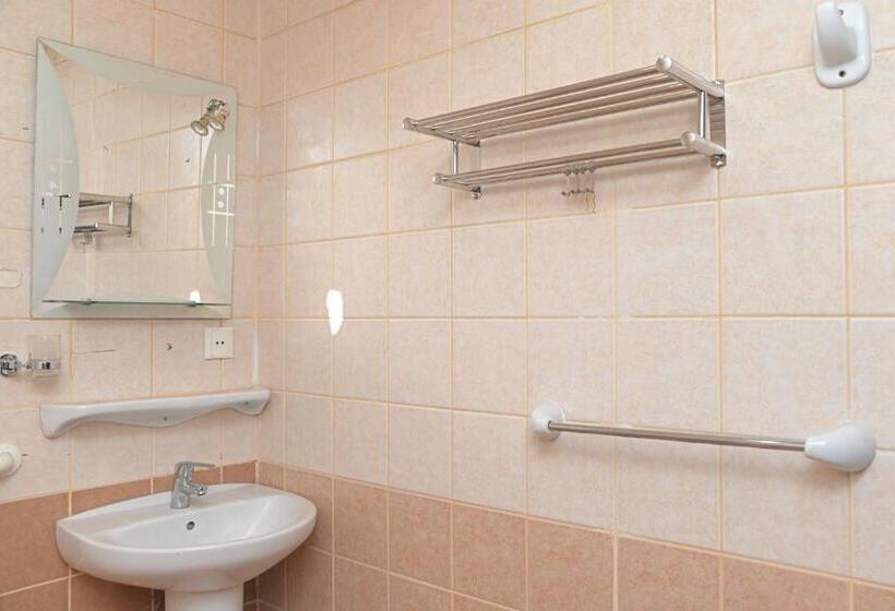 فندق جنة الشعب