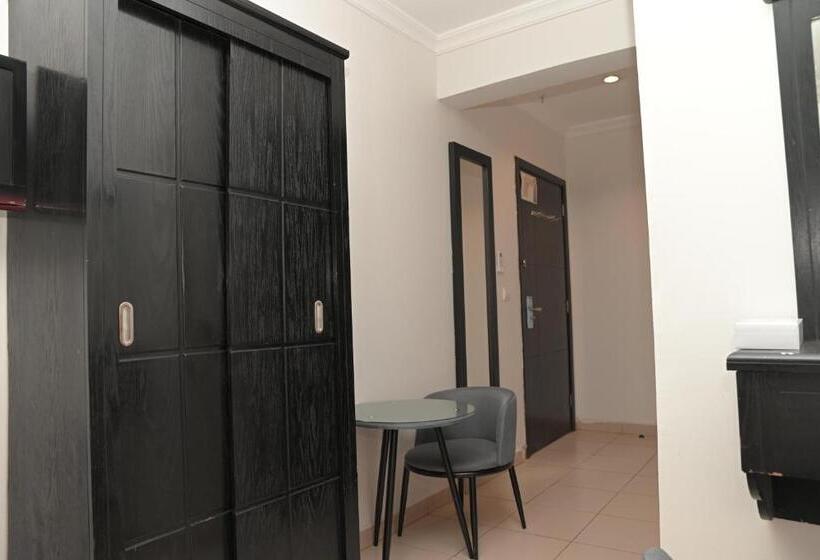 فندق جنة الشعب