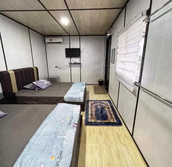 Retkeilymaja Padang Besar Rainbow Cabin Homestay