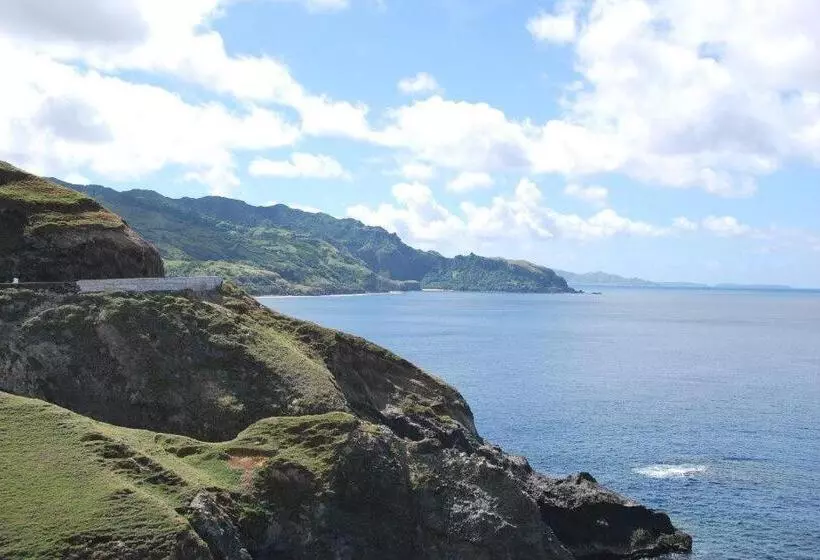 ベッドアンドブレックファースト Rne Hometel Batanes