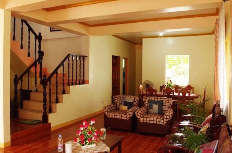 Bed and Breakfast Rne Hometel Batanes
