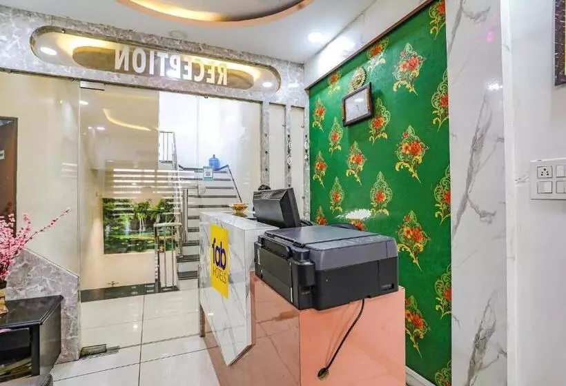 Fabhotel Dhruva