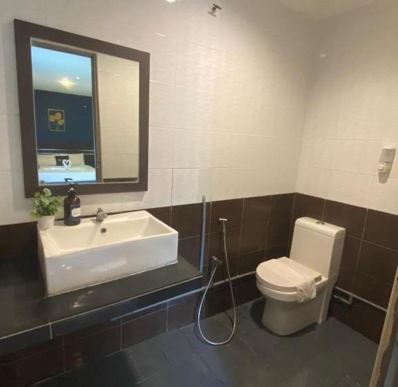 Hotelli Alia Express Sendayan