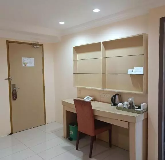 ホテル Ambassador 2