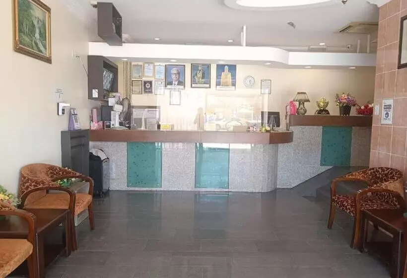 ホテル Ambassador 2