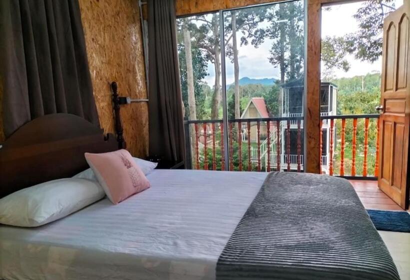 Hotel Chalet Madu Kaca D   Rumah Bonda River View