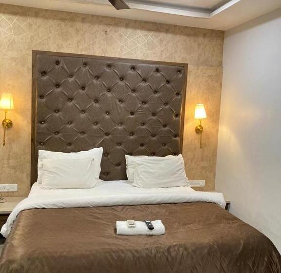 בית מלון כפרי City Center