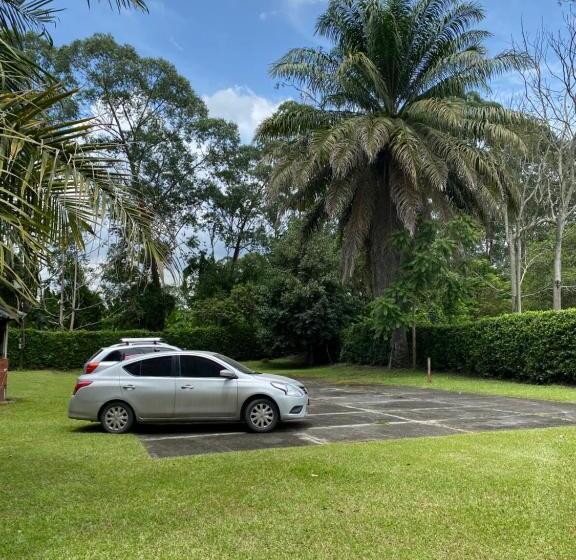 בית מלון כפרי La Granjita Santagueda