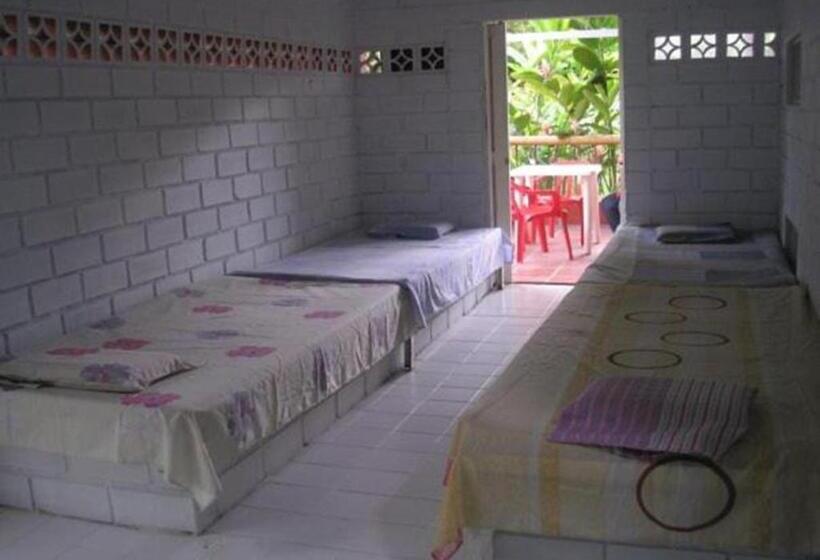 בית מלון כפרי La Granjita Santagueda