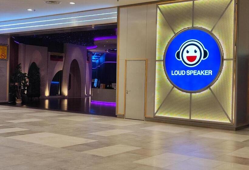 Kuala Lumpur Datum Jelatek Klcc View Infont Lrt And 5 Minutes To Klcc Near By Gleneagles