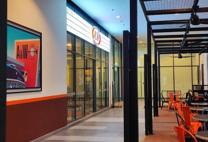 Kuala Lumpur Datum Jelatek Klcc View Infont Lrt And 5 Minutes To Klcc Near By Gleneagles