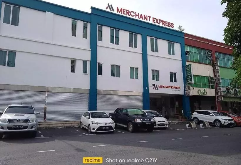 Motelli Express Inn Bintulu