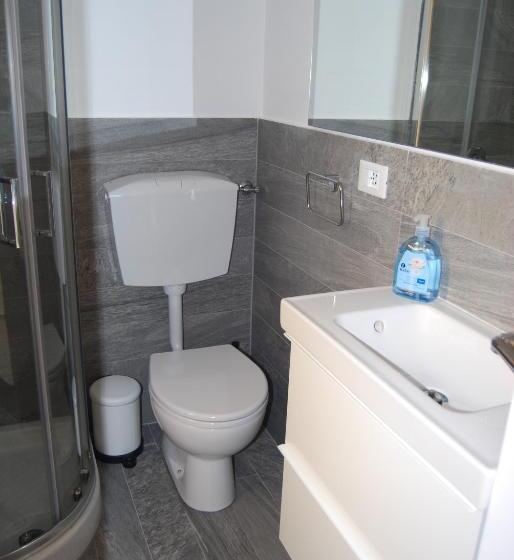 پانسیون Ginestra